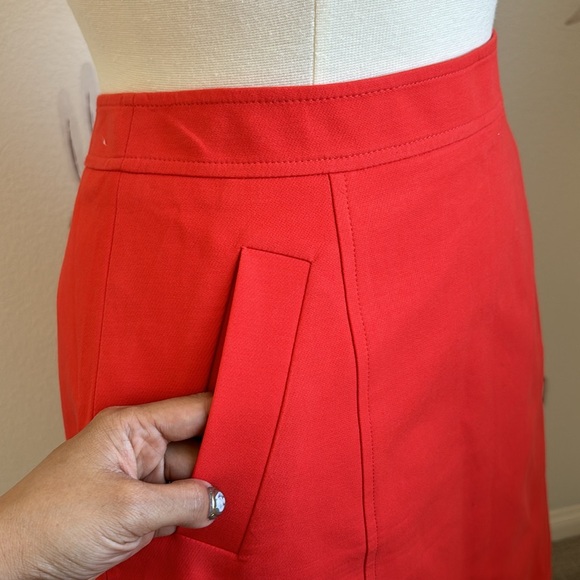 NET Ann Taylor Petite A-line skirt - Picture 2 of 6